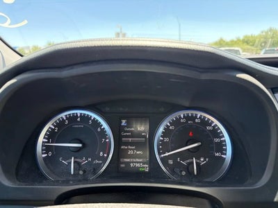 2017 Toyota Highlander SE