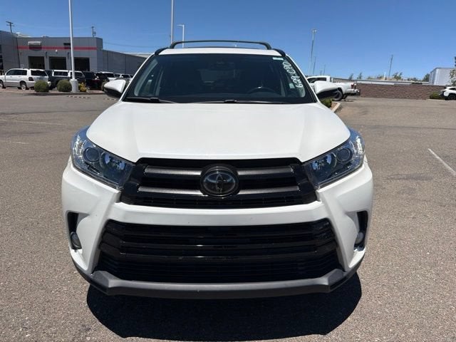2017 Toyota Highlander SE
