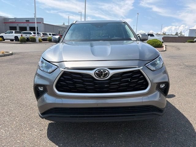 2026 Toyota Highlander Hybrid XLE