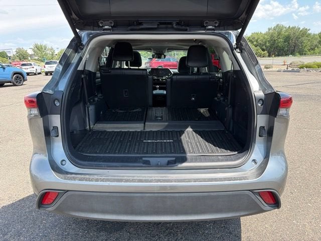 2026 Toyota Highlander Hybrid XLE