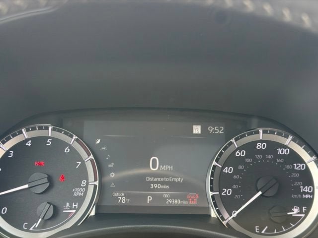 2025 Toyota Highlander XLE