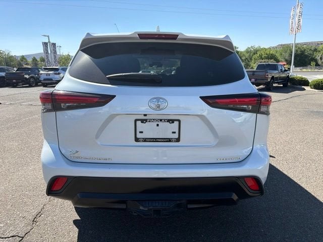 2025 Toyota Highlander XLE