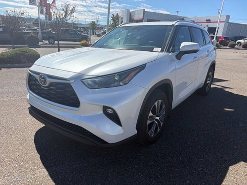 2026 Toyota Highlander XLE