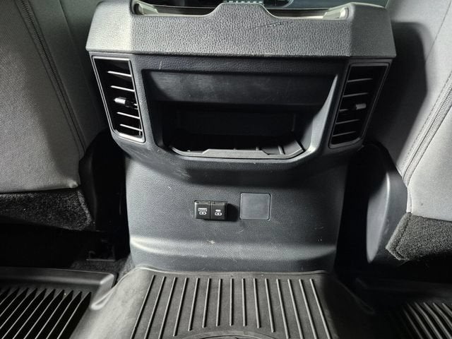 2025 Toyota Tundra 4WD SR5