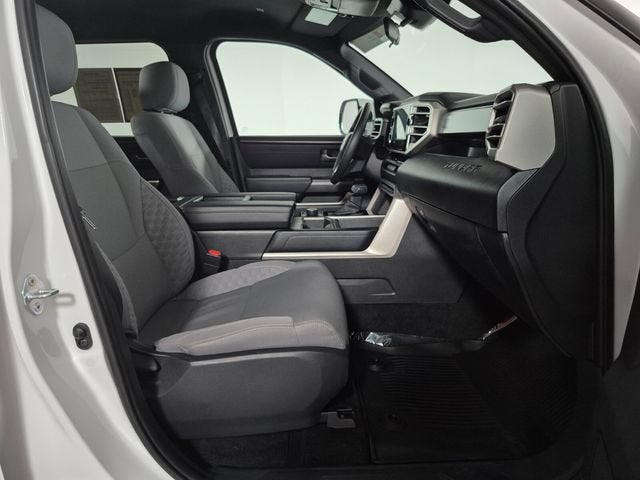 2025 Toyota Tundra 4WD SR5