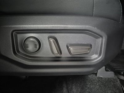 2025 Toyota Tundra 4WD SR5