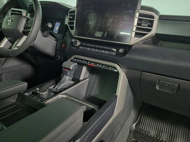 2025 Toyota Tundra 4WD SR5