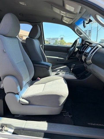 2014 Toyota Tacoma Base
