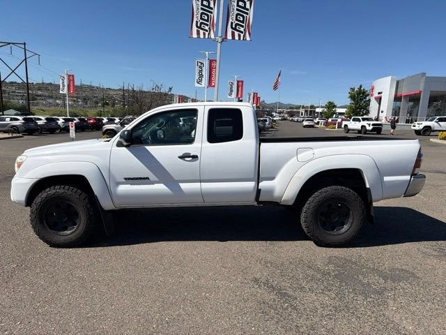2014 Toyota Tacoma Base