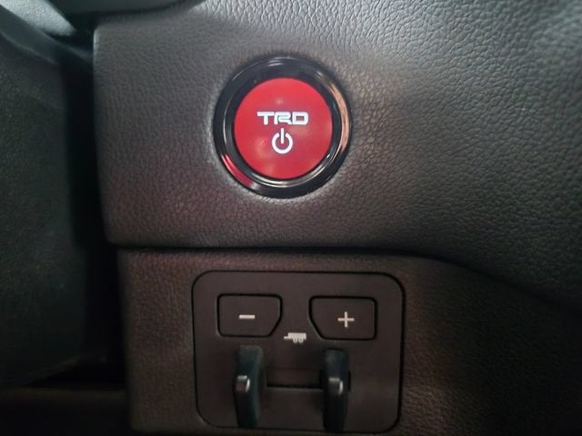 2025 Toyota Tundra Limited Hybrid