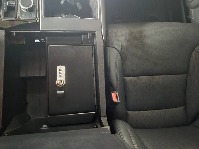 2025 Toyota Tundra Limited Hybrid