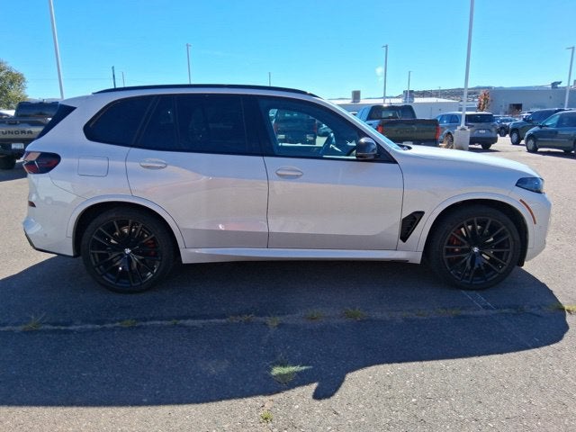2024 BMW X5 M60i