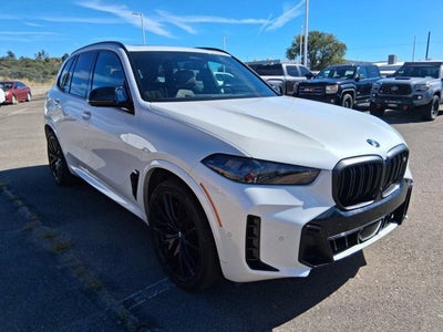 2024 BMW X5 M60i