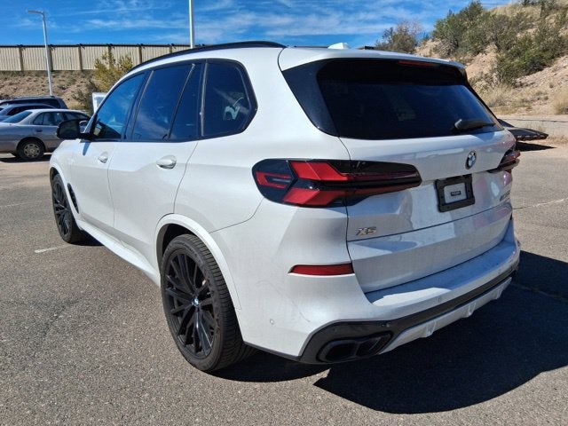 2024 BMW X5 M60i