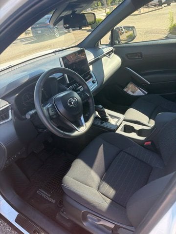 2026 Toyota Corolla Cross Hybrid SE