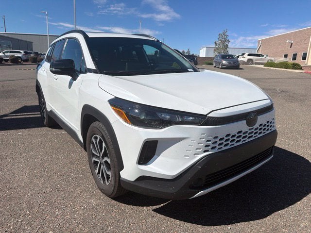 2026 Toyota Corolla Cross Hybrid SE