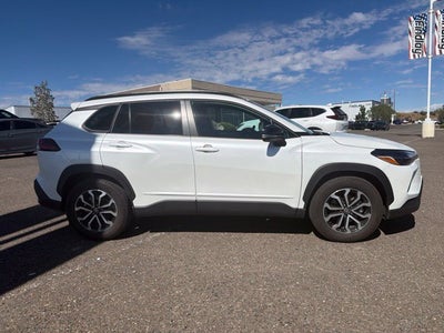 2026 Toyota Corolla Cross Hybrid SE