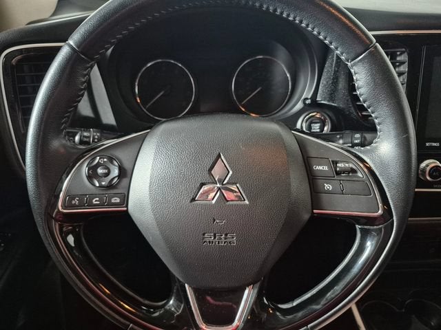 2020 Mitsubishi Outlander SE