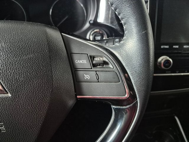 2020 Mitsubishi Outlander SE
