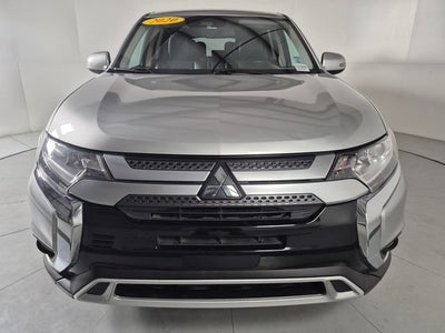2020 Mitsubishi Outlander SE