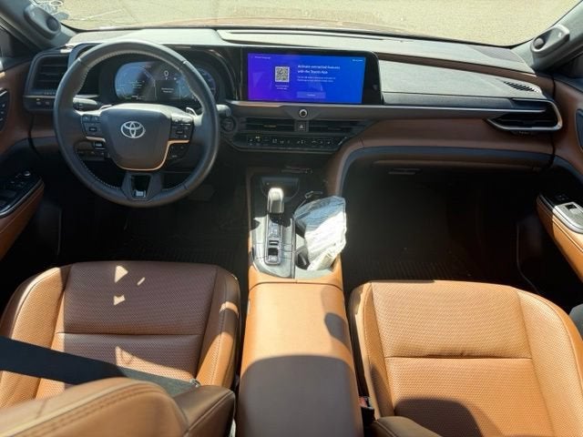 2025 Toyota Crown Signia Limited