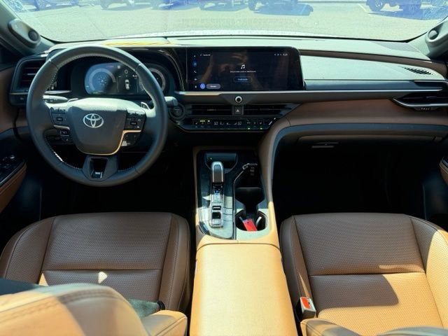 2025 Toyota Crown Signia Limited