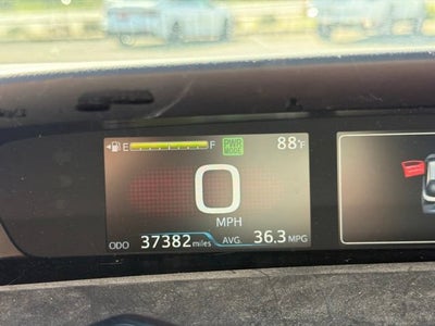 2021 Toyota Prius LE