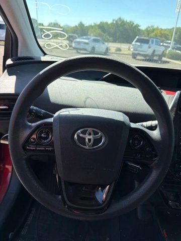 2021 Toyota Prius LE
