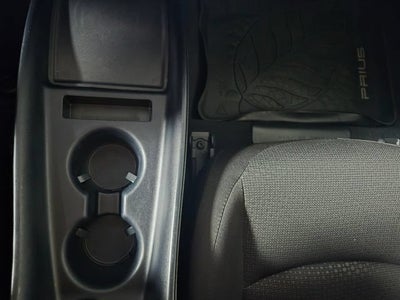2021 Toyota Prius LE