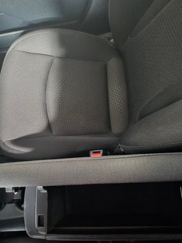 2021 Toyota Prius LE