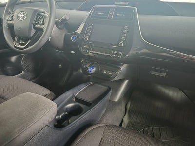 2021 Toyota Prius LE