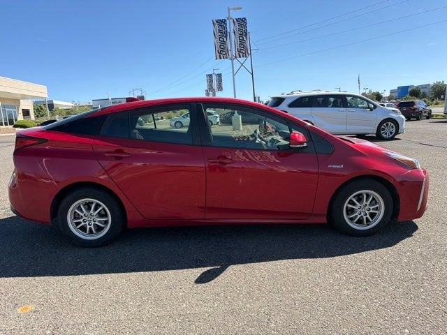 2021 Toyota Prius LE