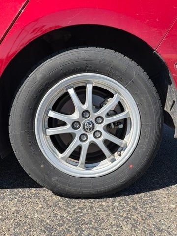 2021 Toyota Prius LE