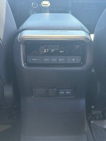 2025 Toyota Land Cruiser Base