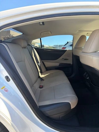 2019 Lexus ES 300h ES 300h