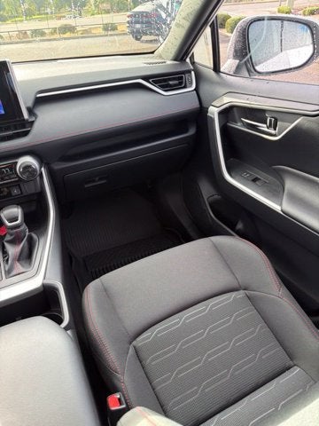2025 Toyota RAV4 Plug-In Hybrid SE