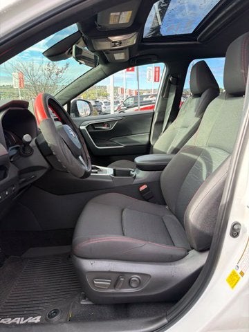 2025 Toyota RAV4 Plug-In Hybrid SE