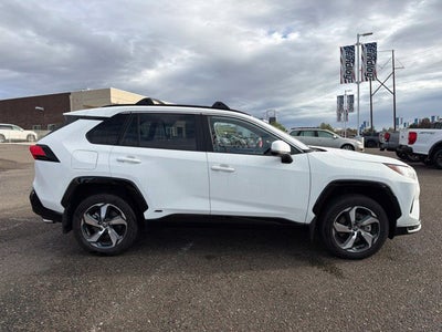 2025 Toyota RAV4 Plug-In Hybrid SE