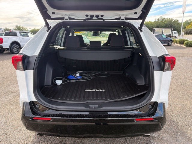 2025 Toyota RAV4 Plug-In Hybrid SE