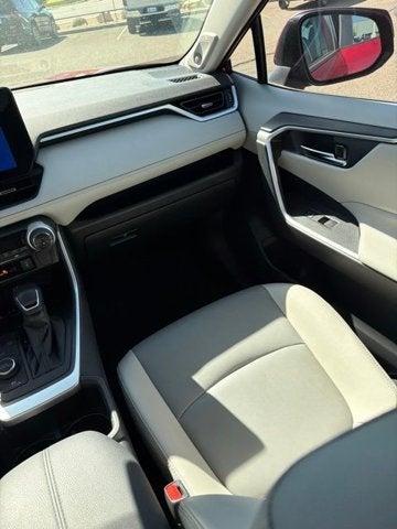 2025 Toyota RAV4 Hybrid XLE Premium