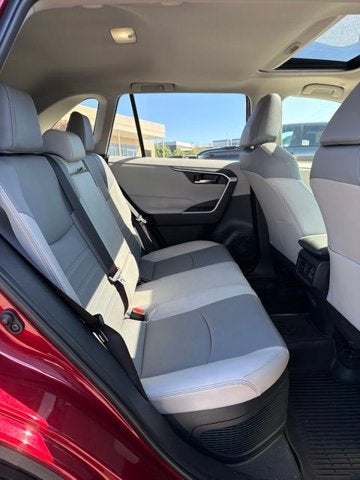 2025 Toyota RAV4 Hybrid XLE Premium