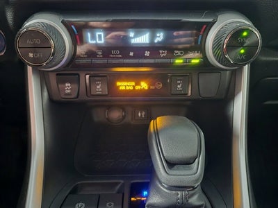 2019 Toyota RAV4 Hybrid XLE