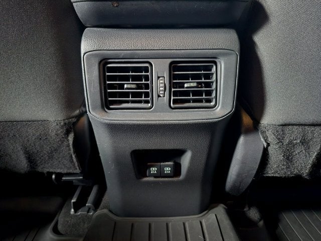 2019 Toyota RAV4 XLE - Photo 32