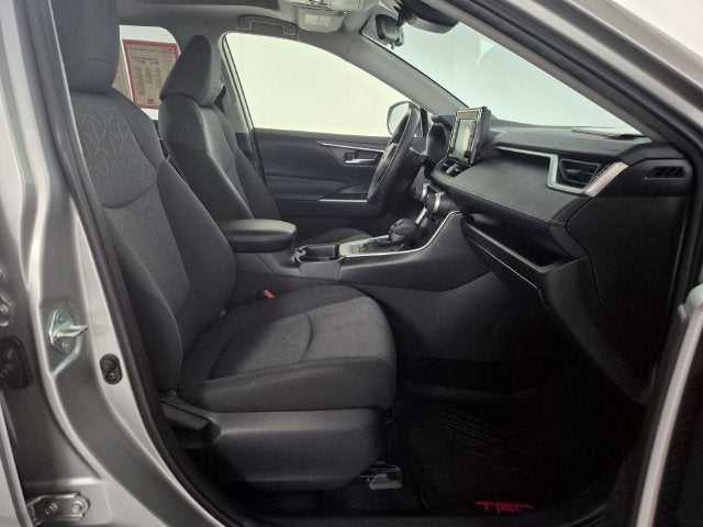 2019 Toyota RAV4 Hybrid XLE