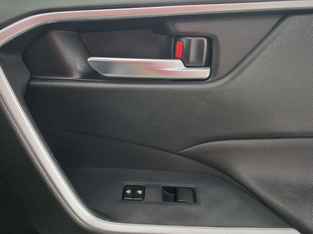 2019 Toyota RAV4 XLE - Photo 34