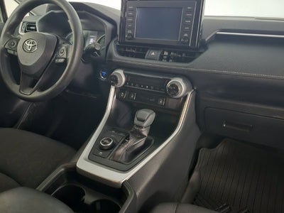 2019 Toyota RAV4 Hybrid XLE