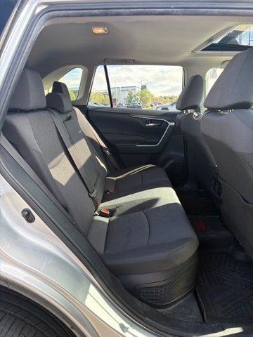 2019 Toyota RAV4 Hybrid XLE
