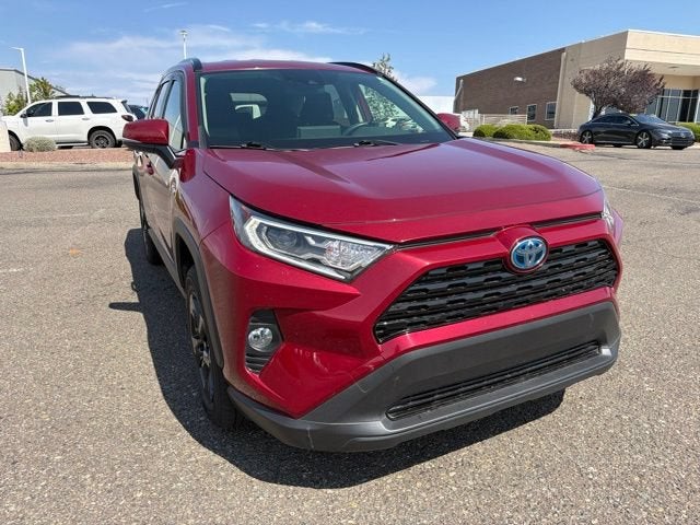 2021 Toyota RAV4 Hybrid XLE