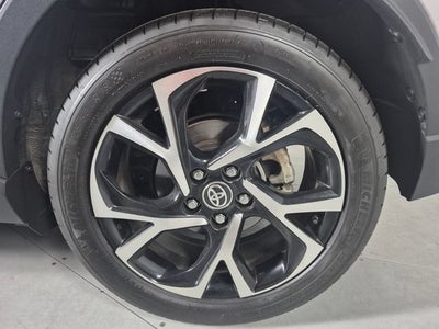 2020 Toyota C-HR XLE