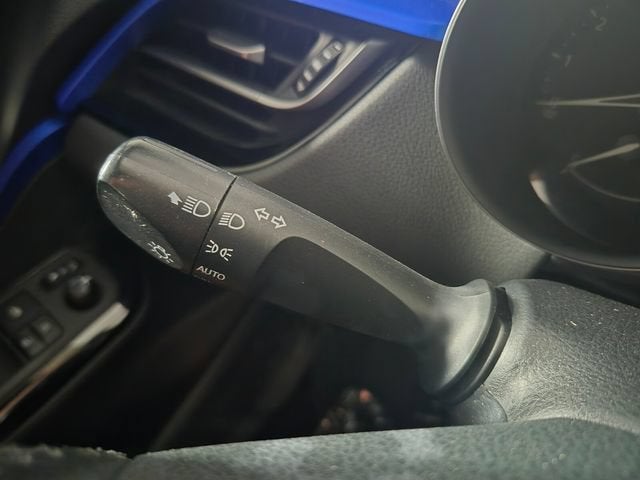 2020 Toyota C-HR XLE